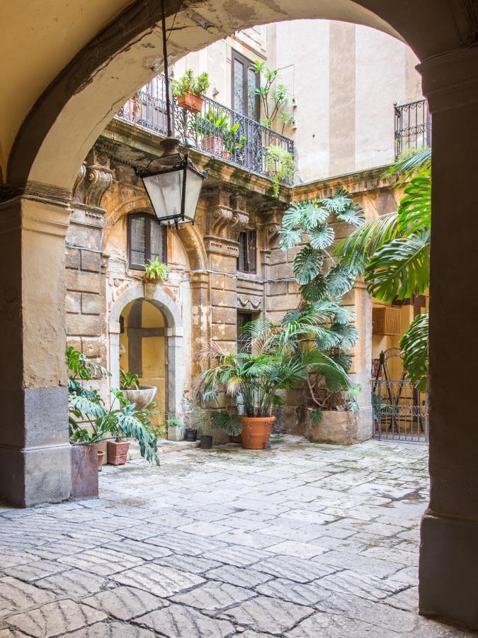 Lo Scrigno Di Ballaro' Palermo Eksteriør billede